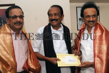 Image Id : 163199243 <span>Date : 2015-05-17 <span>Category : Politics</span>