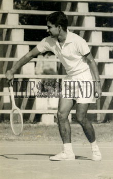 Image Id : 165287799 <span>Date : 1962-03-23 <span>Category : Sport</span>
