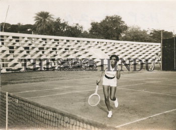 Image Id : 165930566 <span>Date : 1953-01-10 <span>Category : Sport</span>
