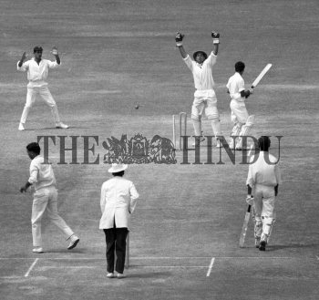 Image Id : 165960504 <span>Date : 1965-04-05 <span>Category : Sport</span>