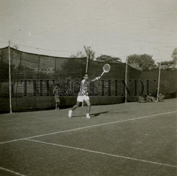 Image Id : 166080422 <span>Date : 1950-12-31 <span>Category : Sport</span>