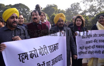 Image Id : 169564990 <span>Date : 2015-12-14 <span>Category : Politics</span>