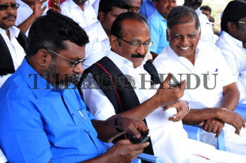 Image Id : 172100518 <span>Date : 2016-03-02 <span>Category : Politics</span>