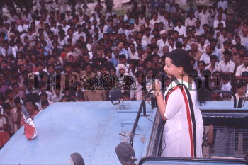 Image Id : 179309323 <span>Date : 1984-12-31 <span>Category : Politics</span>