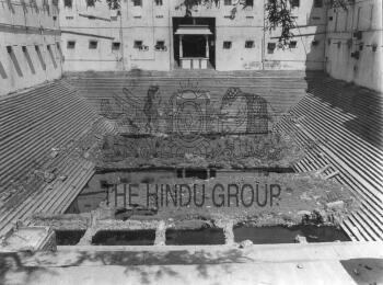 Image Id : 2875205349 <span>Date : 1983-05-13 <span>Category : Religion and Belief</span>