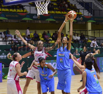 India's tallest female basketball player Poonam Chaturvedi