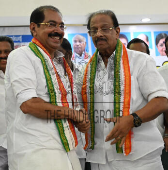 Image Id : 3133367038 <span>Date : 2025-05-12 <span>Category : Politics</span>
