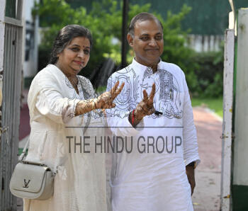 Image Id : 3156084475 <span>Date : 2024-09-01 <span>Category : Politics</span>