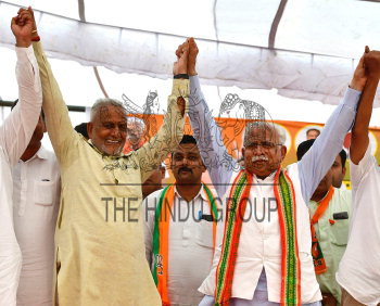 Image Id : 218201825 <span>Date : 2019-10-11 <span>Category : Politics</span>