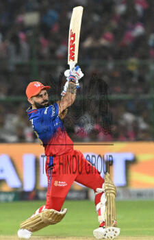 Image Id : 4090732100 <span>Date : 2024-04-06 <span>Category : Sport</span>